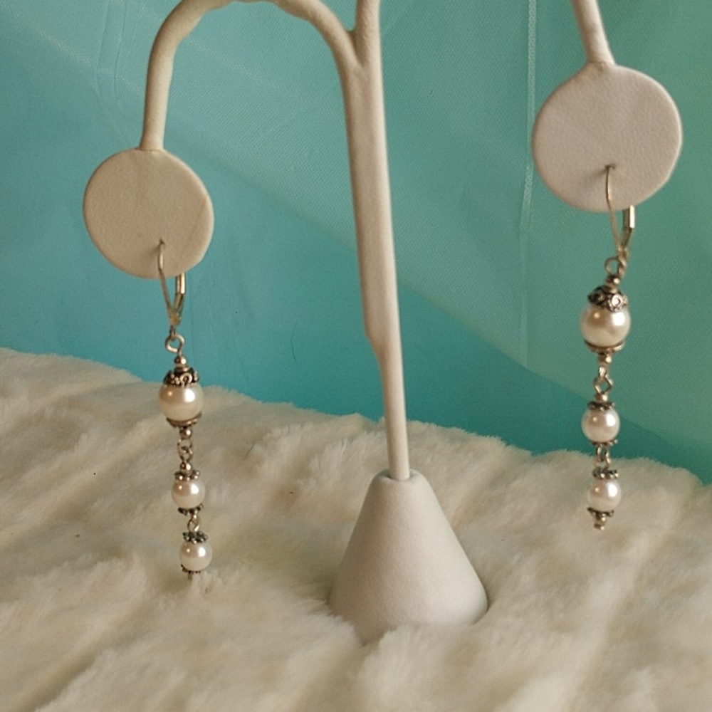 Faux pearl drop earrings